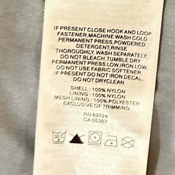 Columbia Black hooded rain nylon windbreaker zip up Jacket zip pockets small - Picture 9 of 9